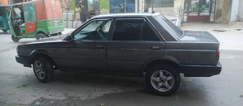 Nissan Sunny 1987 1