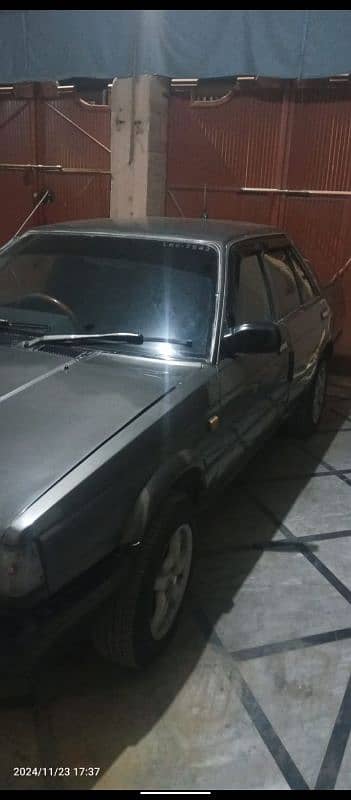 Nissan Sunny 1987 16