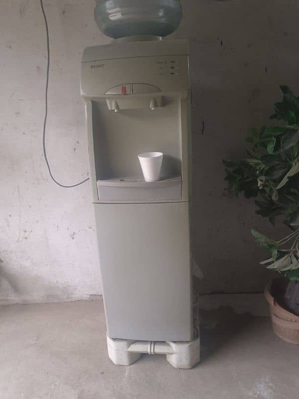 Used water Dispenser 0