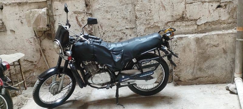 Suzuki Gs 150 2