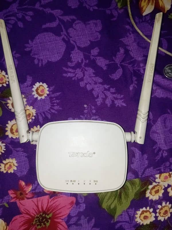 Tenda router 1