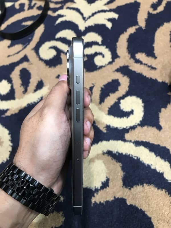 iphone 15 pro max PTA APPROVED 6