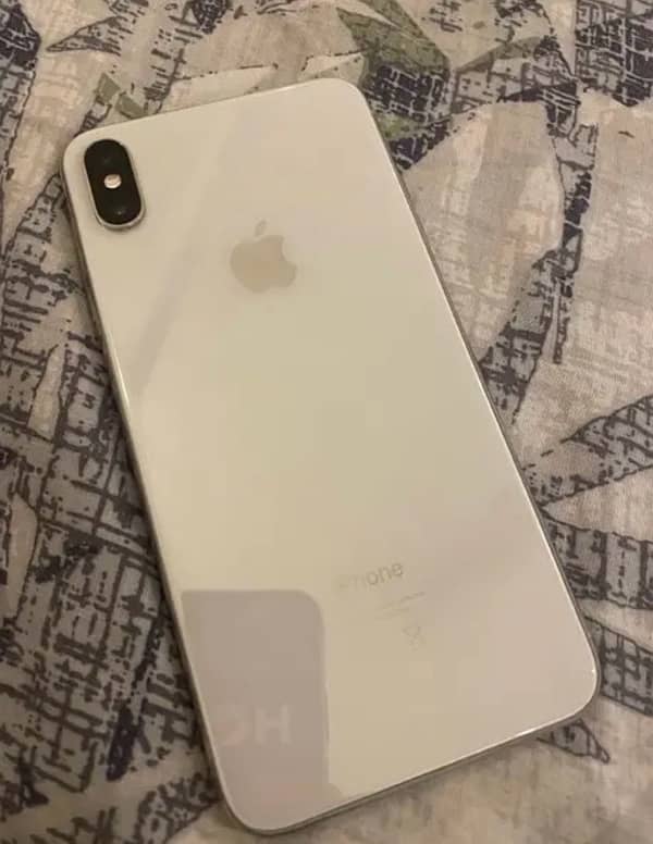 iphone Xs Max with box 1