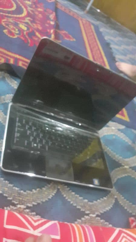 dell laptop lattitude E6440 0