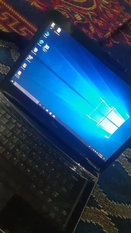 dell laptop lattitude E6440 1