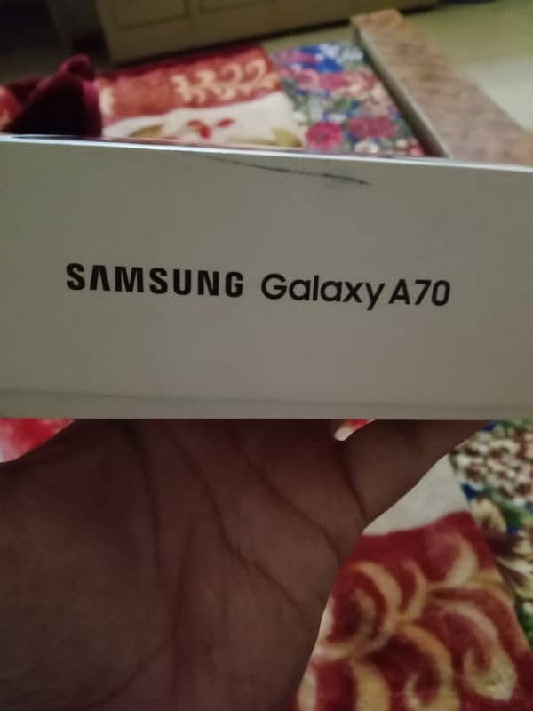 Samsung A70 (6/128) 1