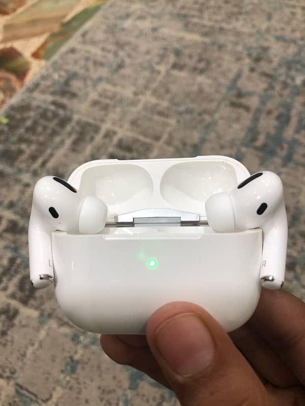 noise cancellation airpod pro contact on this number 03151133287 2