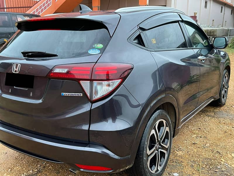 Honda Vezel 2016 3