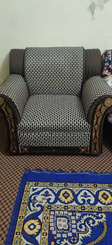 SOFA SET BROWN AND SILVER COMBINATION GOOD IN CONDITION 1