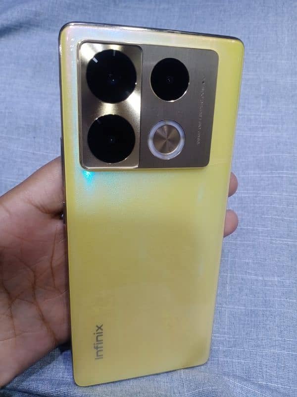 Infinix hot 40 pro 1