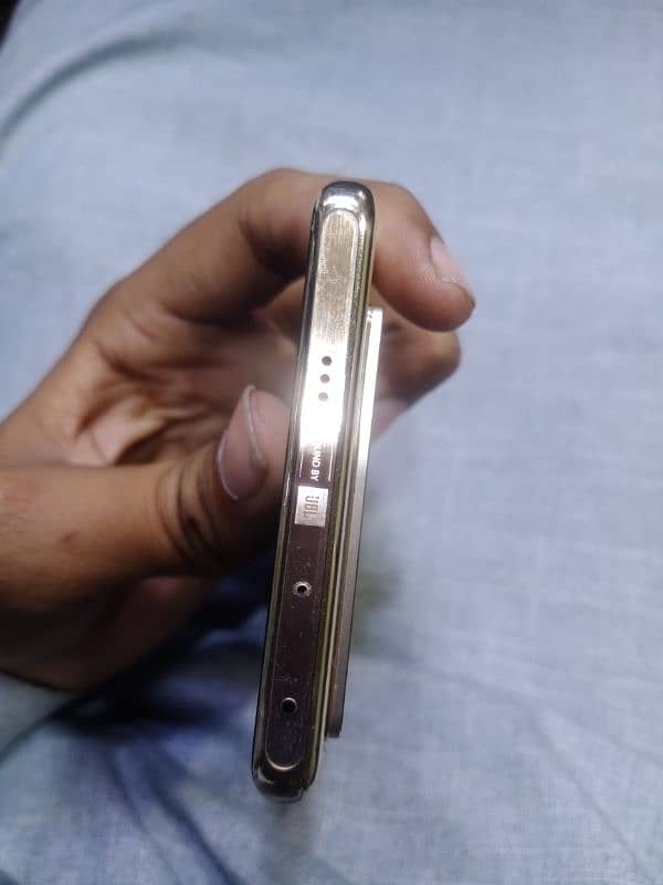 Infinix hot 40 pro 5