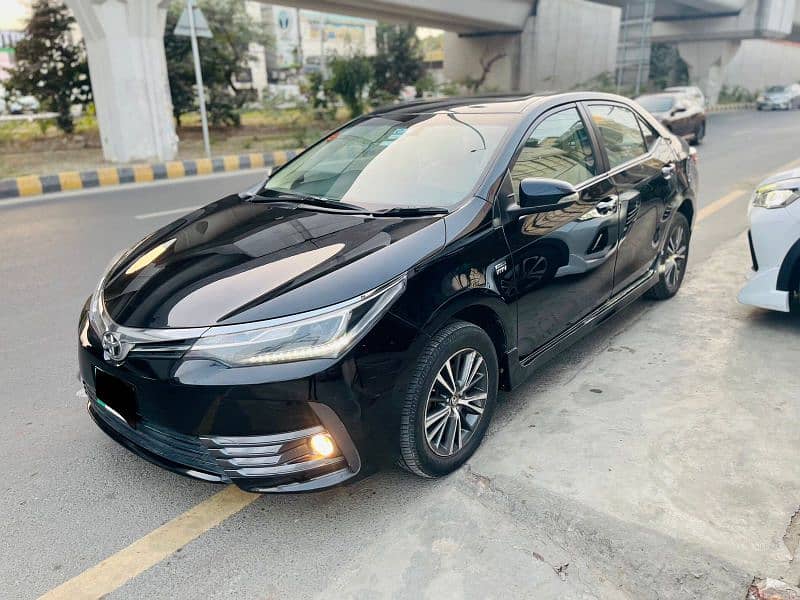 Toyota Corolla Altis Grande 1.8 CVT 2018 15