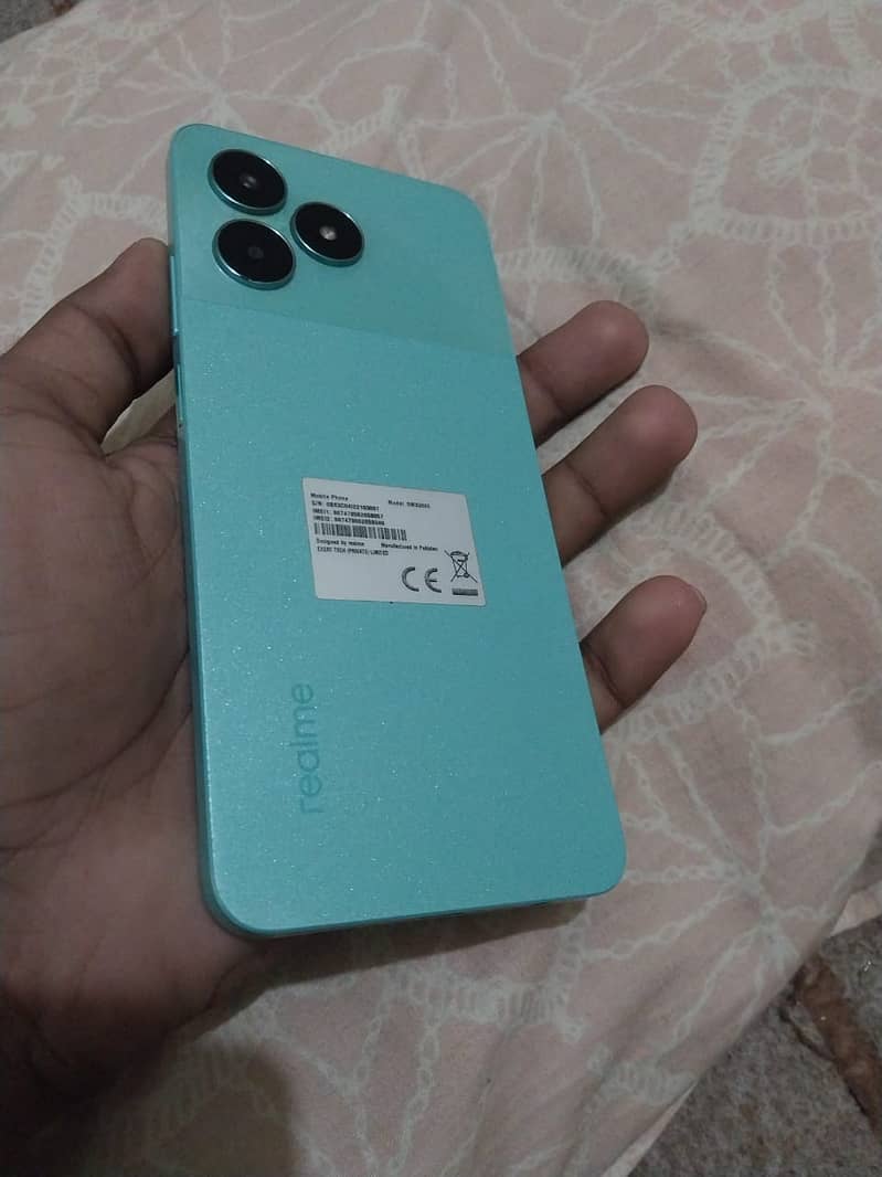 Realme c51 4/64 1