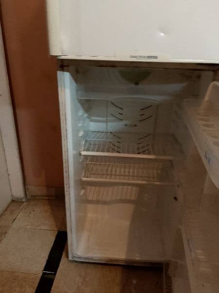 Fridge for sale 4