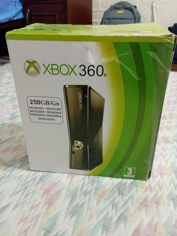 Xbox 360 Slim 3