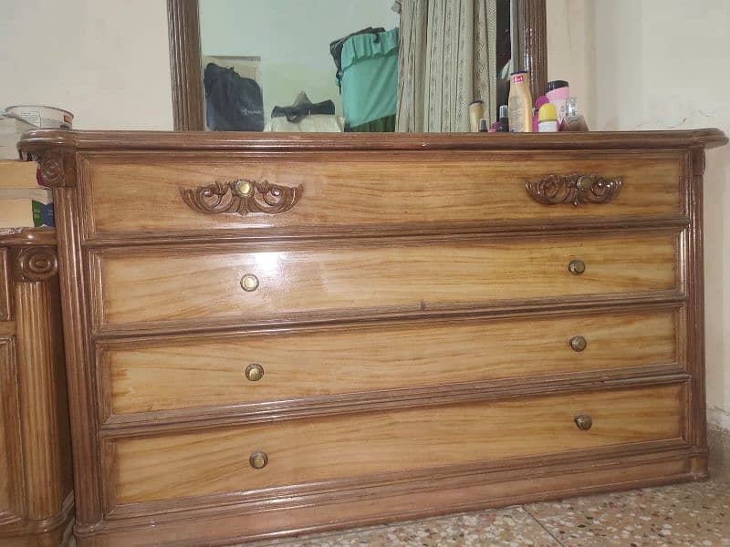 Dressing table with mirror, stool and a side table 1