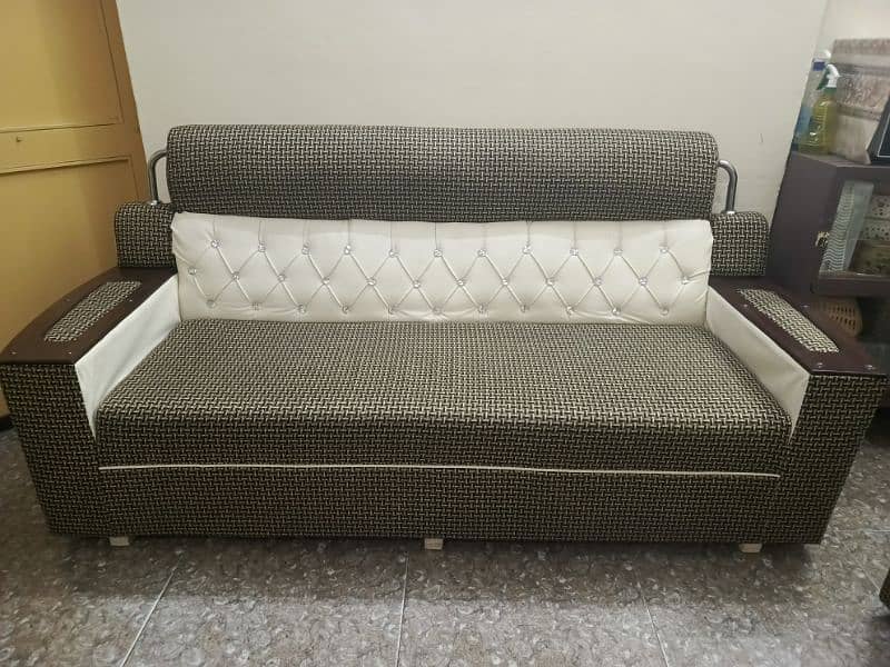 New Unused Sofa set in gray and White Colour/ 7 Seater/ Leather & Jute 0