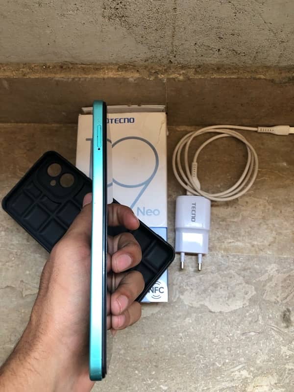 Tecno camon 19 neo mobile phone with box 6