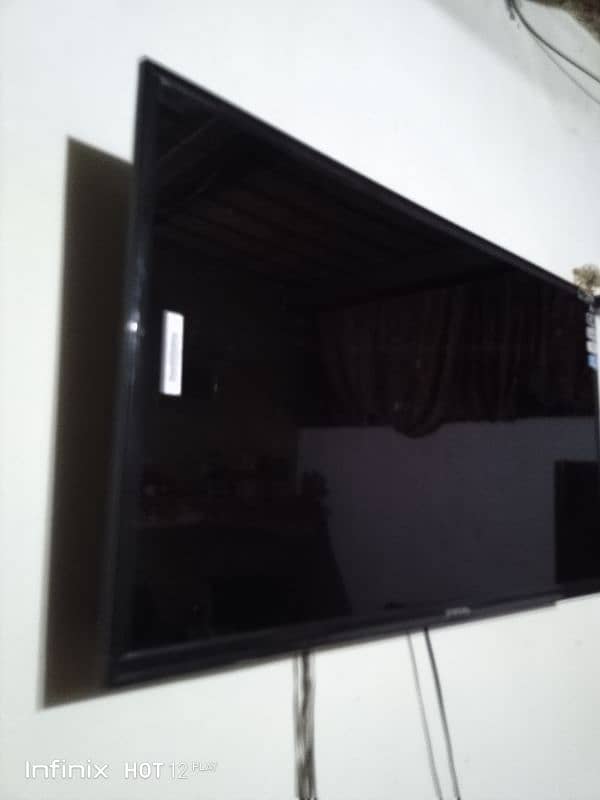 Android 43 inch Led tv 2