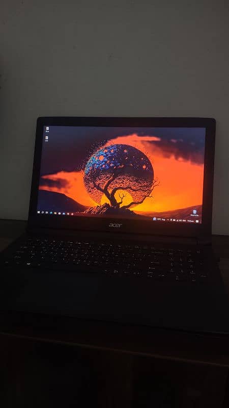 Acer Laptop Core i5 8th + NVIDIA 2Gb GDDR5 graphics card 0