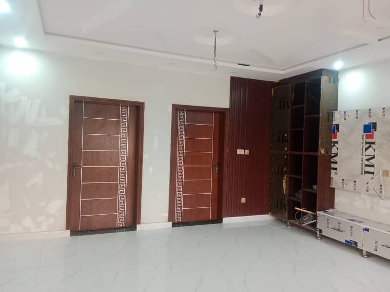 12 MARLA HOUSE FOR RENT PRIME LOCTION NEAR ALLAH HO CHOWK 12