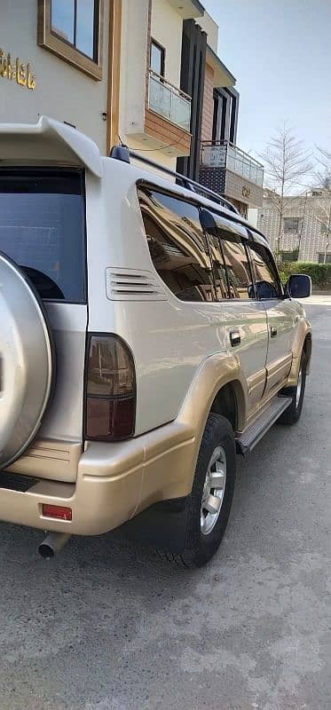 Toyota Prado tz out class 1