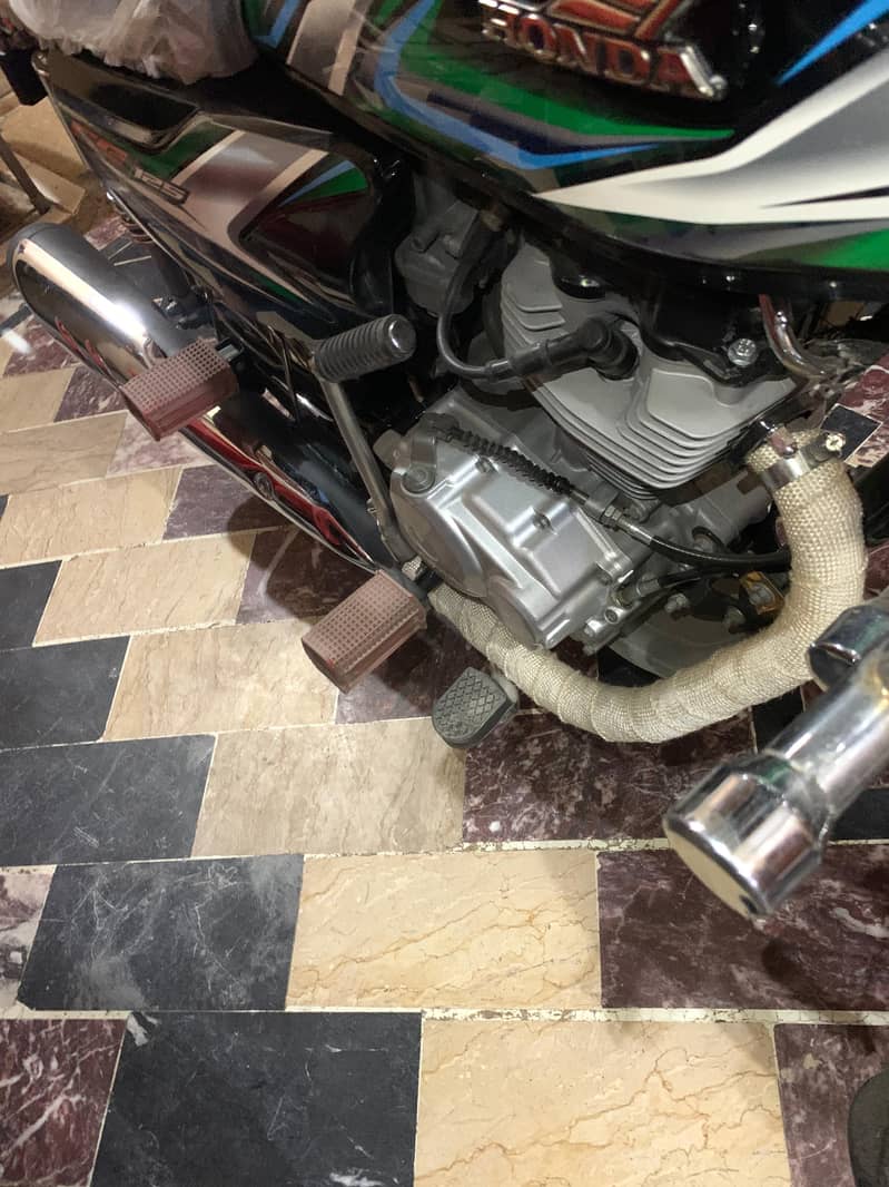 Honda CG 125 2023 for Sell with Sukkur Number 2