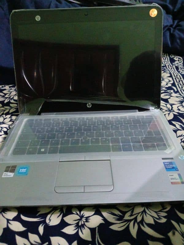 Hp820 G4 Core i7 7th generation 0