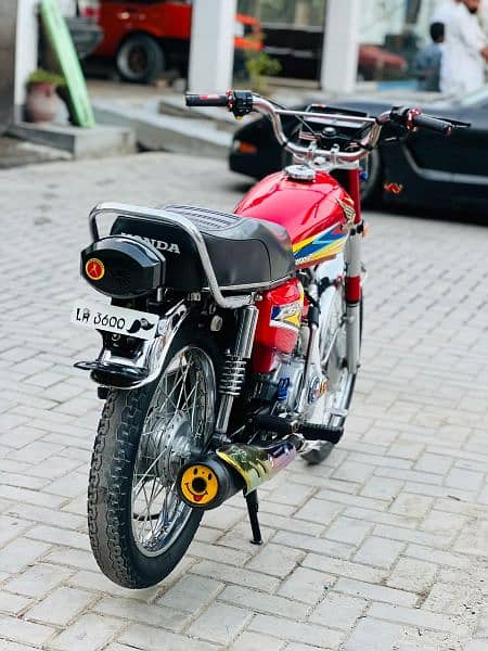 Honda 125 19model Peshawar register file copy number plates by hand . . 3