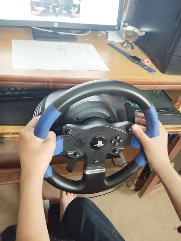 Gaming Wheel 1