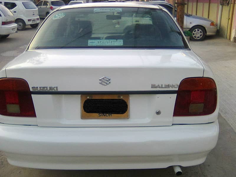 SUZUKI BALENO JXR MODEL 1999 WHITE COLOUR BEHTREEN CONDITION 7