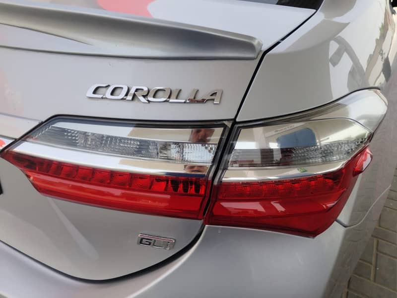 Toyota corolla gli 2020 model better than xli , vitz , cultus 2