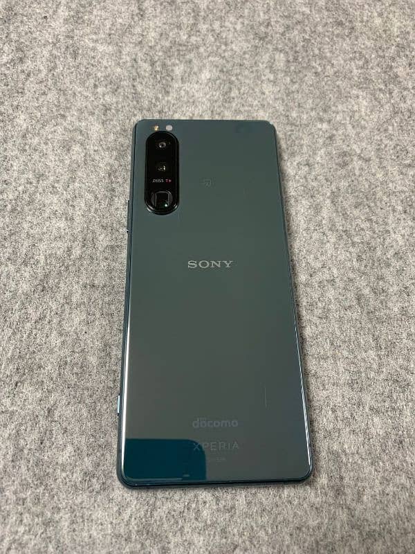 Xperia 5 Mark 3 2