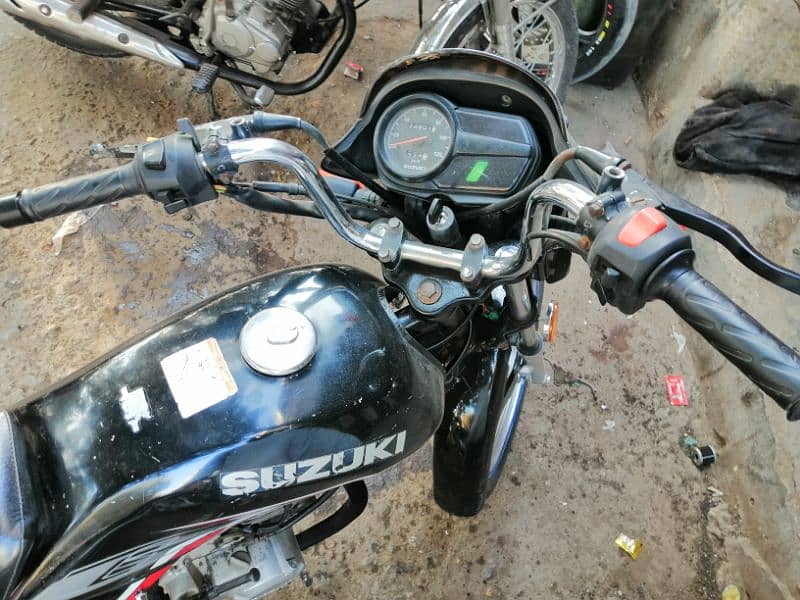 Suzuki GD 110 Karachi 2017 model 5