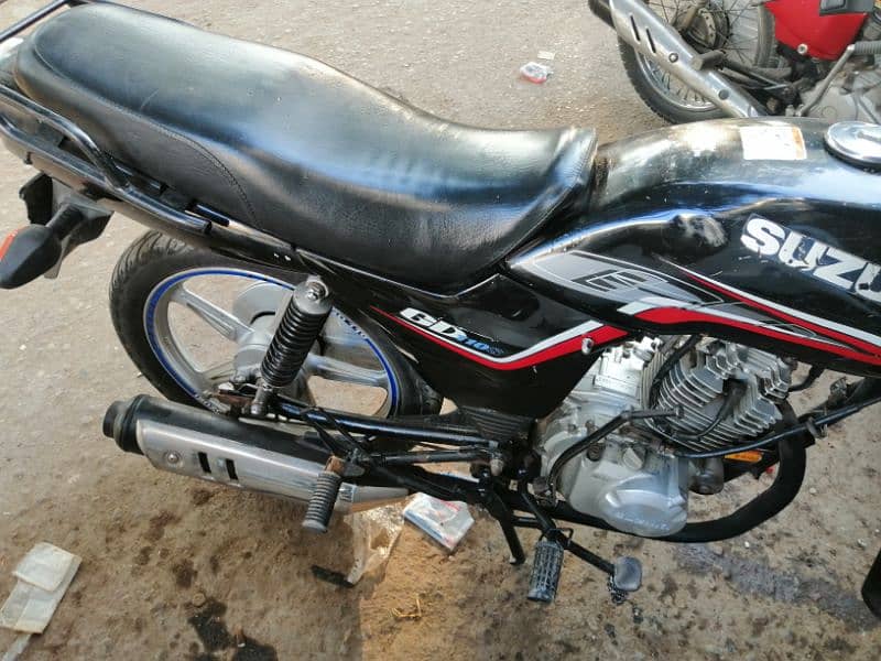 Suzuki GD 110 Karachi 2017 model 6