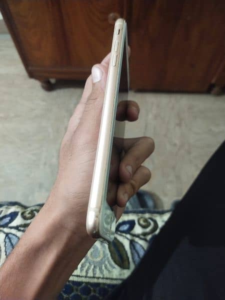 Iphone 8 Plus  64GB.                     +92 311 7915245 1