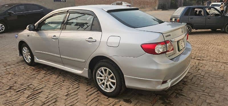 Toyota Corolla GLI 2010 5