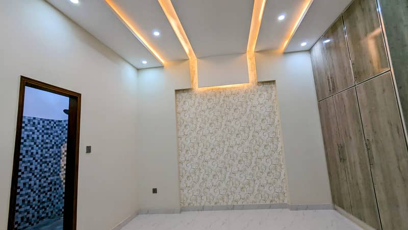 7 MARLA GOOD LOCATION DOUBLE STOREY HOUSE AVAILABLE FOR SALE IN PUNJAB UNIVERSITY HOUSING SOCIETY 4