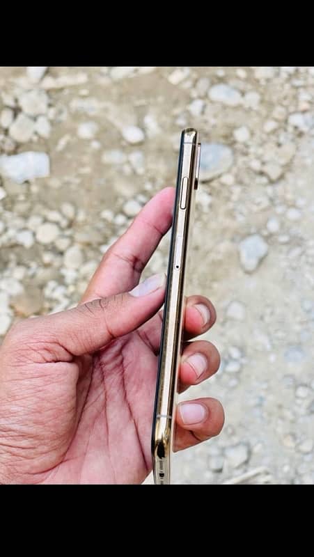 iPhone XS Max pta approved 5