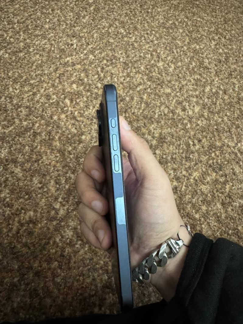 Iphone 15 pro max nonpta 2