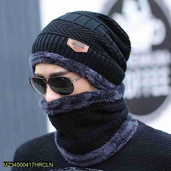 Beanie wool cap with neck warmer 0