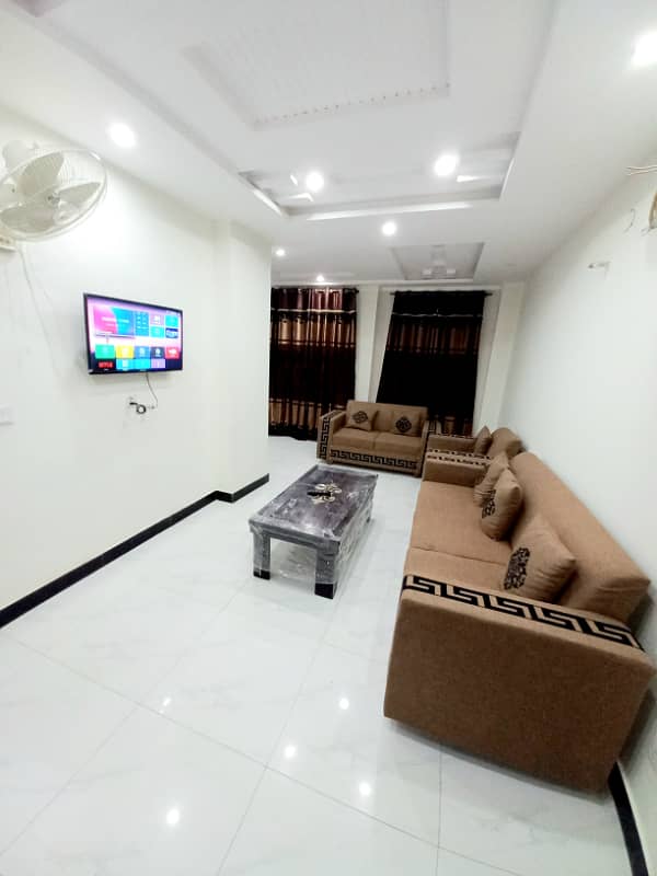 One Bed Furnished Appartment for Rent Daily 3