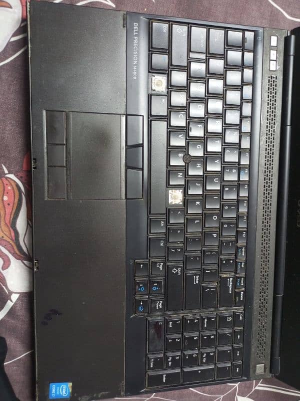 Dell Precision M4800 Workstation Laptop 1