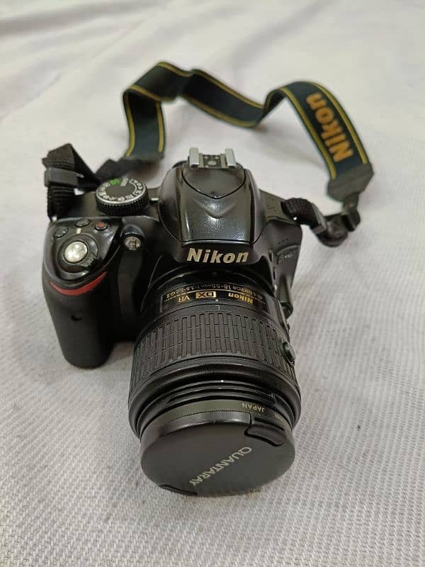 Nikon D3200 DSLR with 18-55 Kit Lens 2