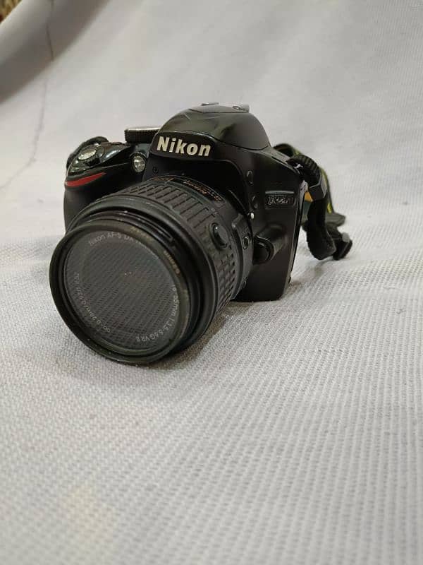 Nikon D3200 DSLR with 18-55 Kit Lens 8