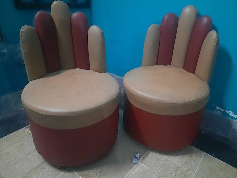 Hand shape sofa chair set 0