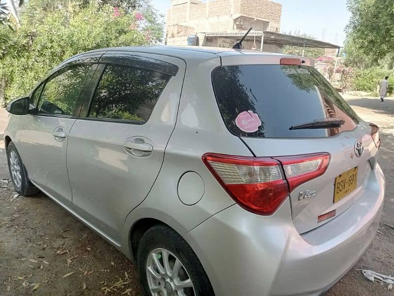 Toyota Vitz 2018 6