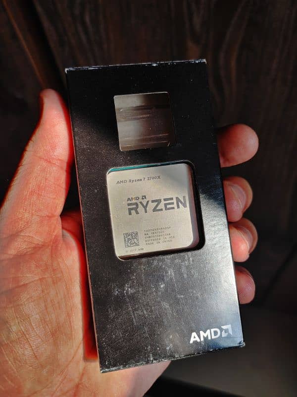 Ryzen 7 2700x ~ G Skill Trident Z 16gb 3000mhz RGB 0