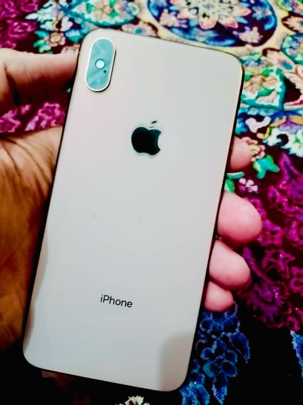 Apple iPhone XS Max 0