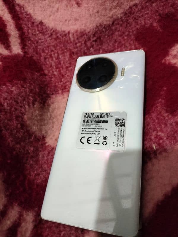 Tecno spark 20 pro plus 0